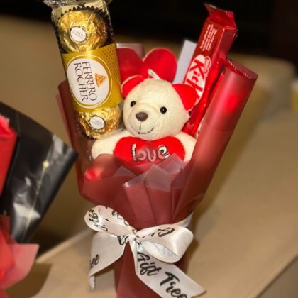 Cupid’s Treat – Mini Chocolate Bouquet